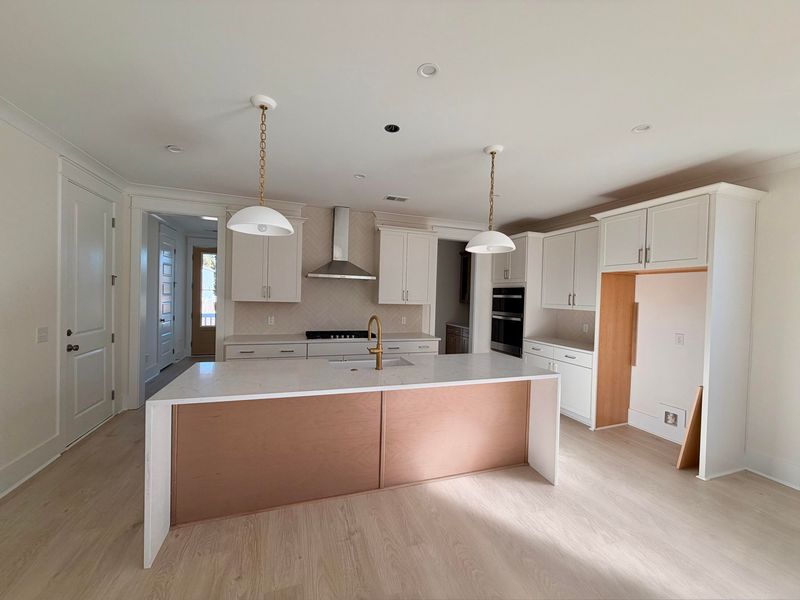 7006 Alpine Bay Ln, Johns Island, SC 29455