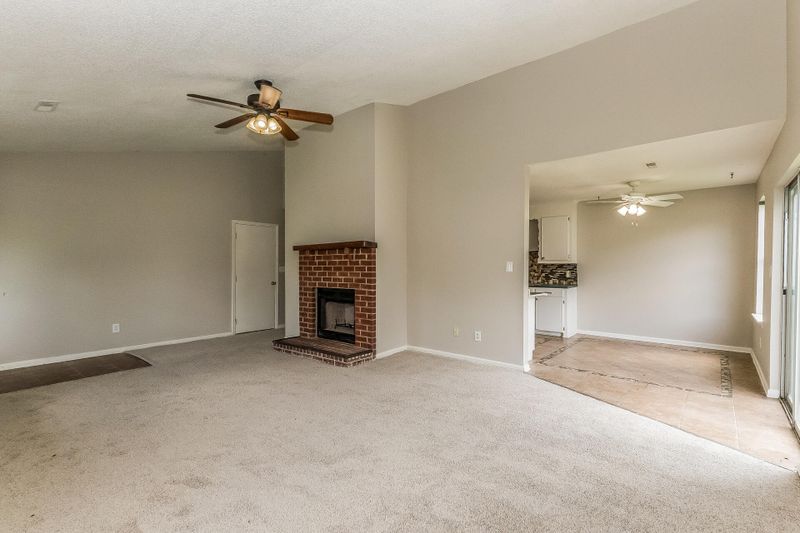 1305 Aubry Dr, Moncks Corner, SC 29461