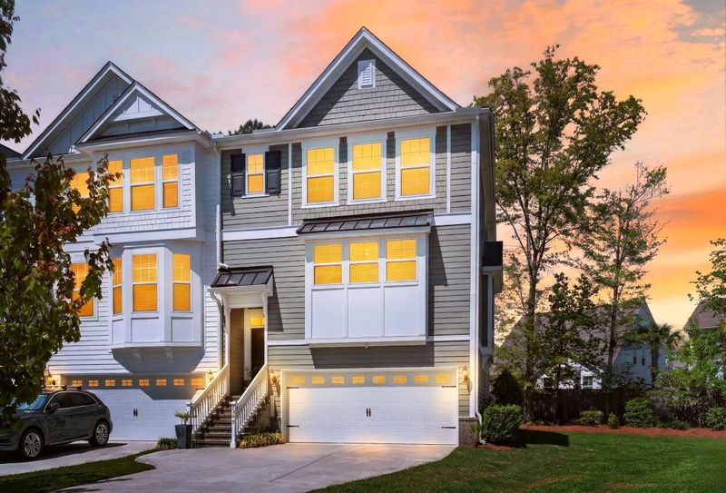 1555 Moss Spring Rd, Mount Pleasant, SC 29466