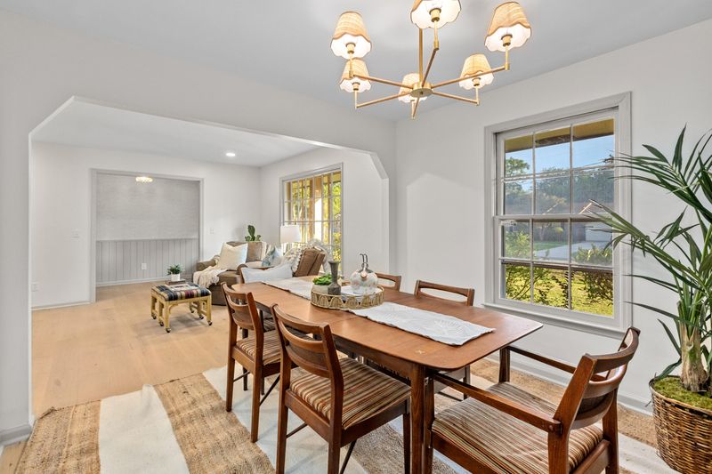 742 Leafwood Rd, Charleston, SC 29412