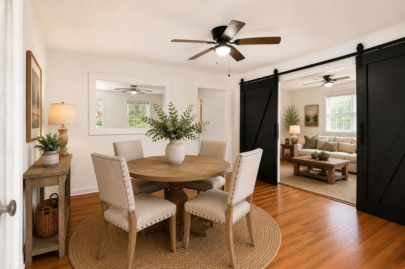 212 Forest Cir, Summerville, SC 29483
