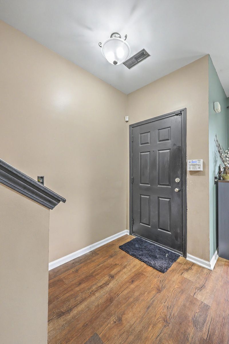 104 Woodward Rd, Goose Creek, SC 29445