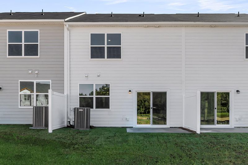 417 Colchester Ct, Moncks Corner, SC 29461