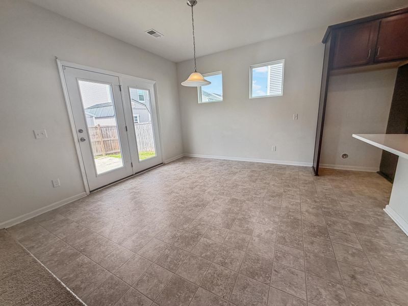 527 Adalina Dr, Goose Creek, SC 29445