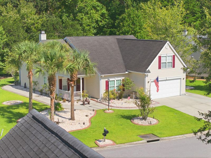 107 Oak Bluff Rd, Summerville, SC 29485