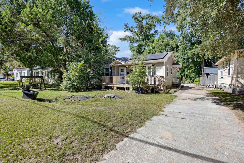 5015 Converse St, North Charleston, SC 29405