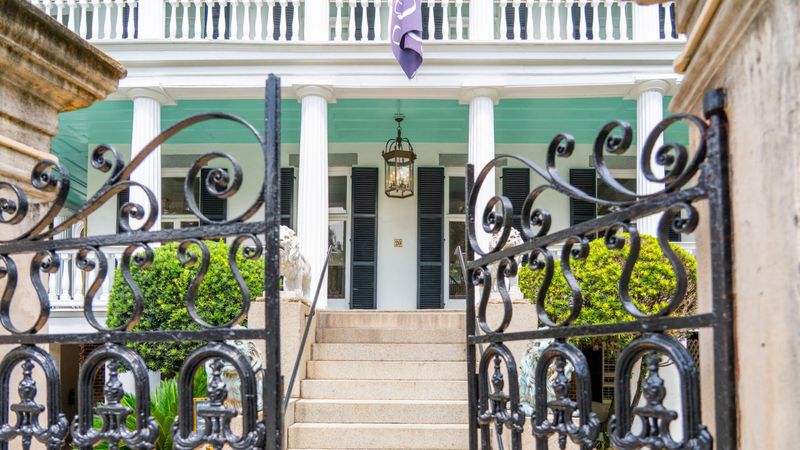 20 S Battery St, Charleston, SC 29401