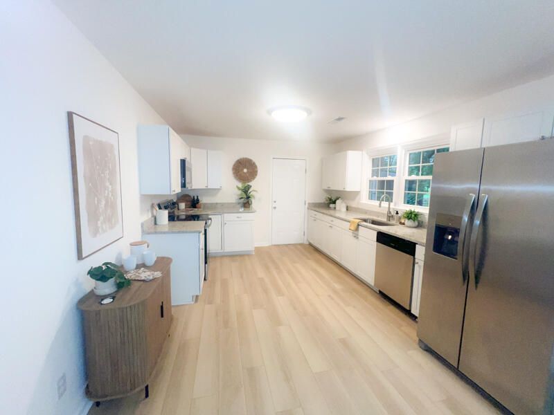 2156 Wood Ave, Charleston, SC 29414