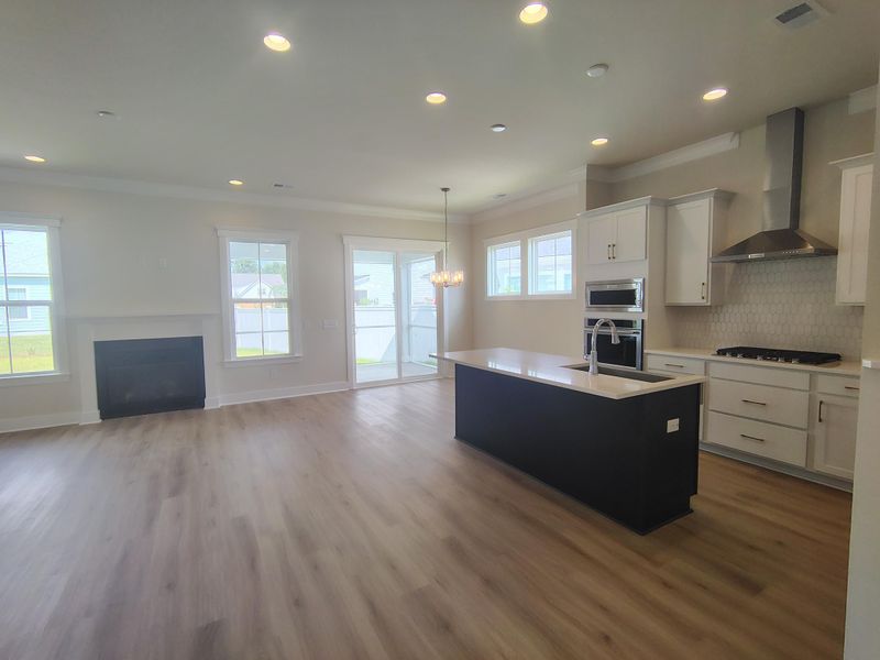 318 Brightside Trl, Summerville, SC 29486