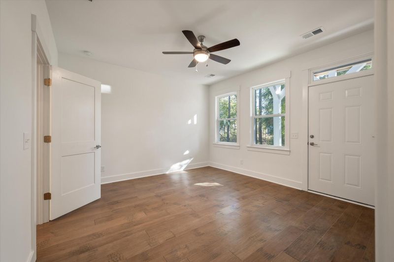 461 Katies Scenic Ct, Charleston, SC 29492