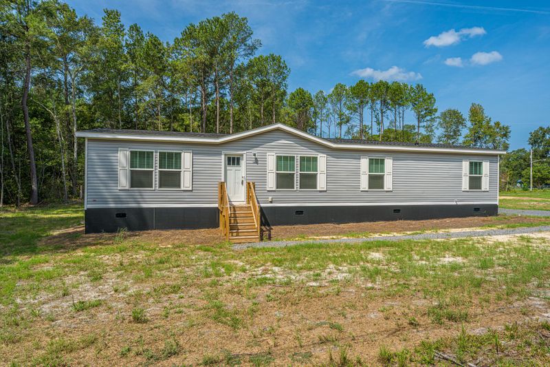 145 Upton Rd, Saint Stephen, SC 29479