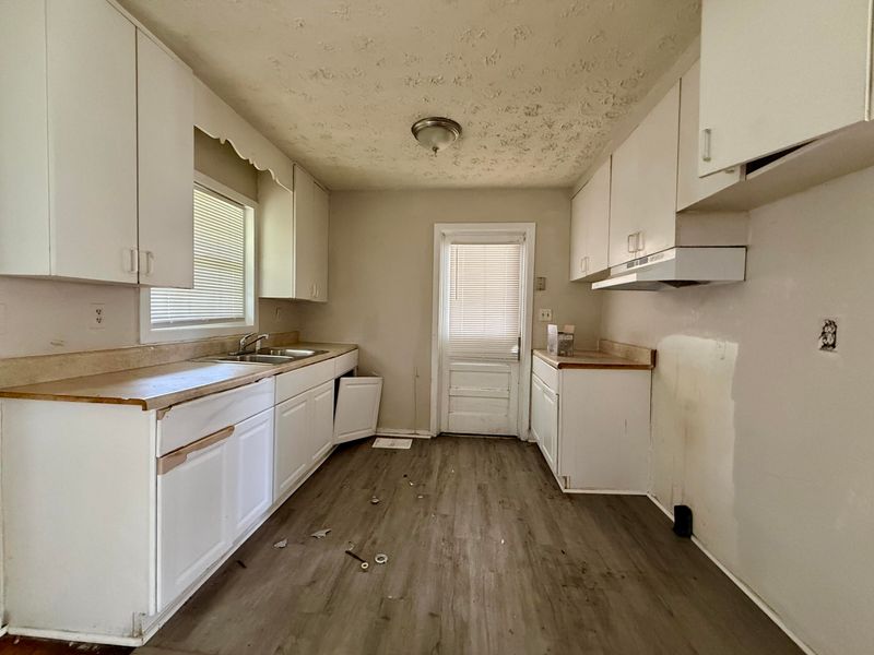 3917 Hilda St, North Charleston, SC 29405