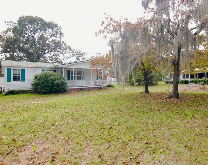 1125 Longpoint Rd, Cross, SC 29436