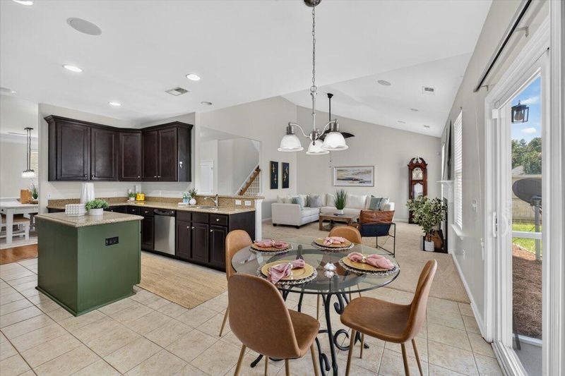 217 Palmetto Village Cir, Moncks Corner, SC 29461
