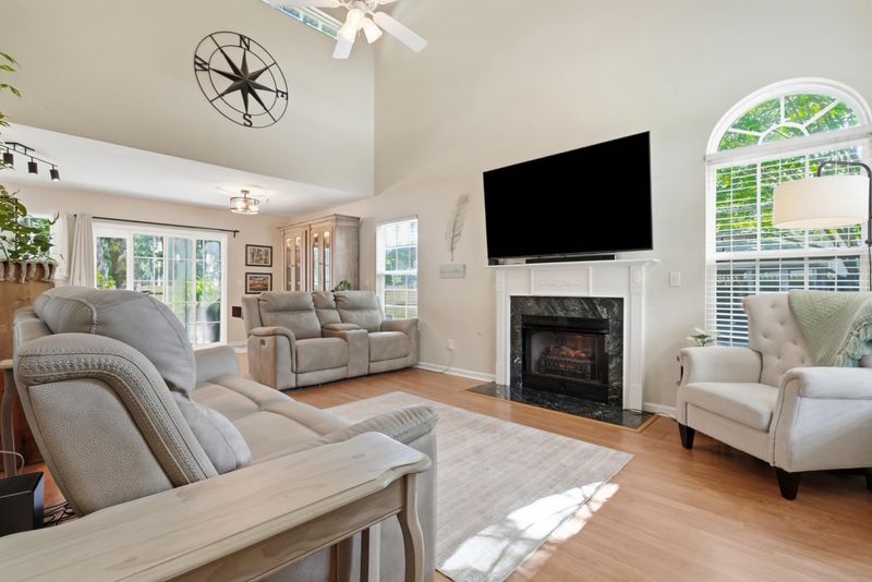 766 Ponderosa Dr, Charleston, SC 29414