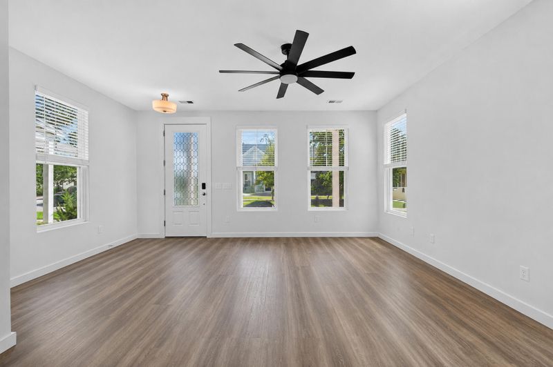 384 Ripple Park Dr, Summerville, SC 29486
