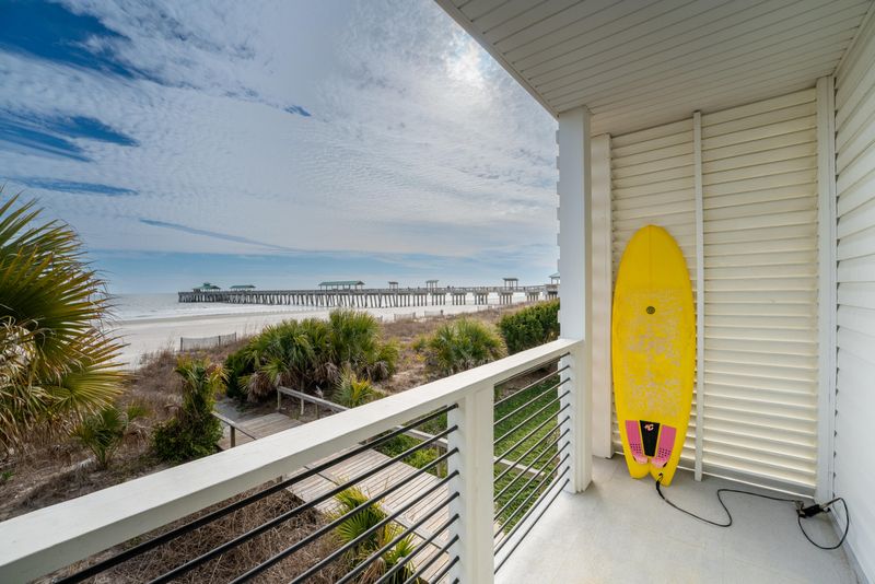 115 E Arctic Ave #1a, Folly Beach, SC 29439