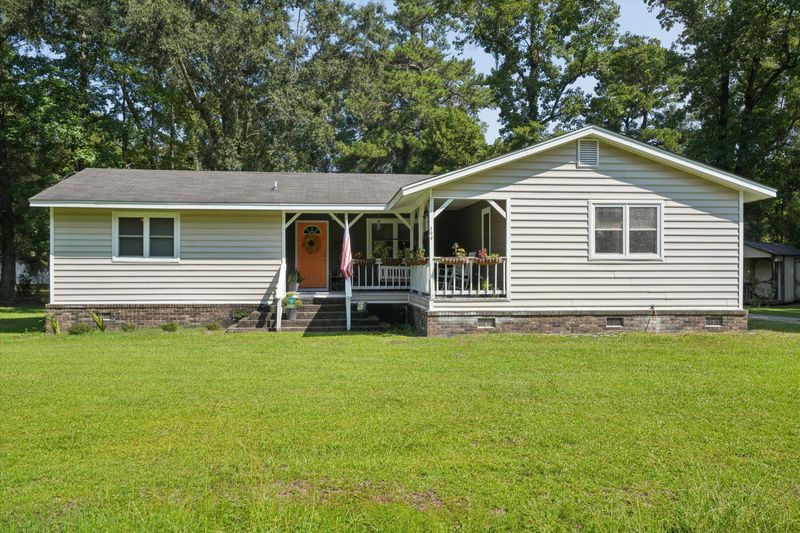 109 Annie Williams St, Moncks Corner, SC 29461