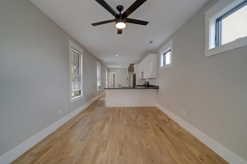 73 Hanover St, Charleston, SC 29403
