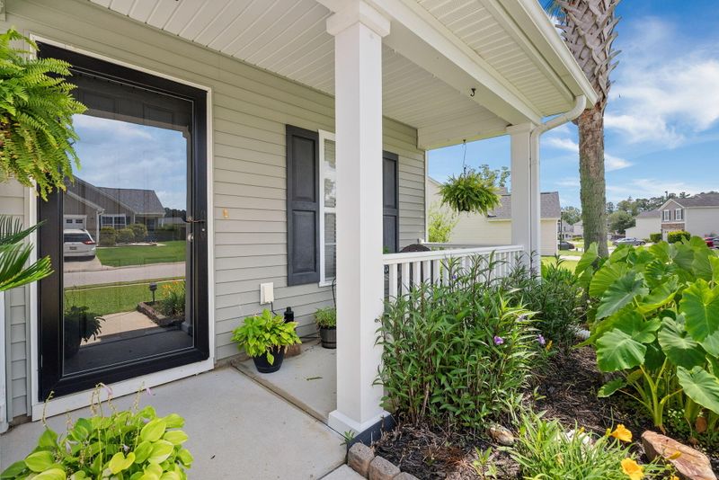 431 Watershed Dr, Goose Creek, SC 29445