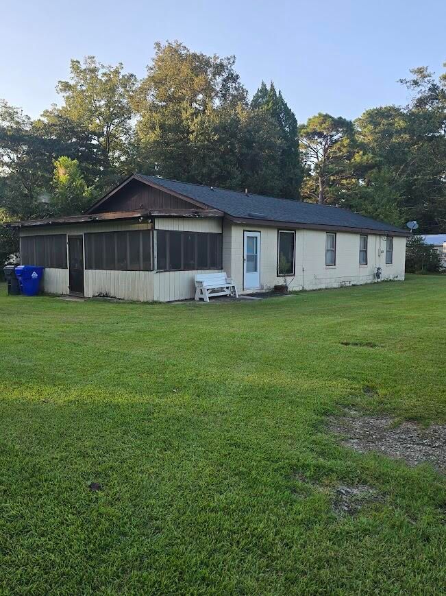 608 E Richardson Ave, Summerville, SC 29485