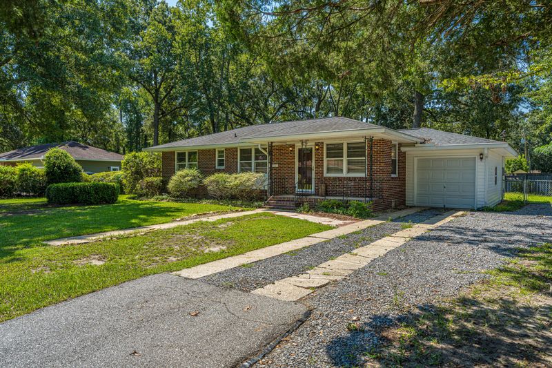2645 Mona Ave, Charleston, SC 29414