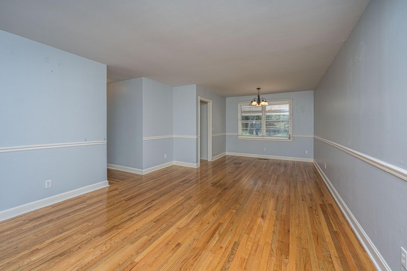 2645 Mona Ave, Charleston, SC 29414