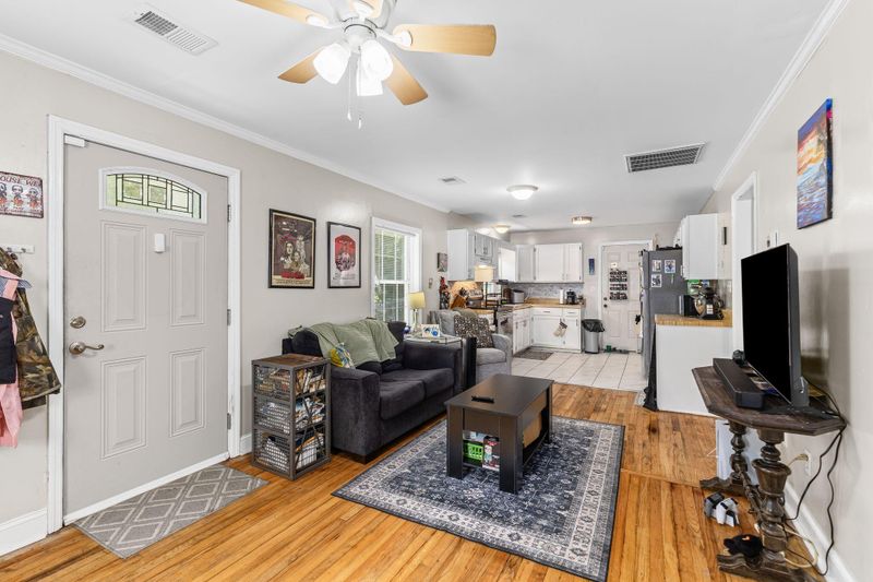 5626 Dobson St, North Charleston, SC 29406