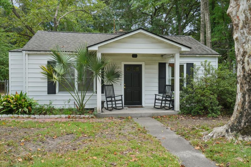 26 Anita Dr, Charleston, SC 29407