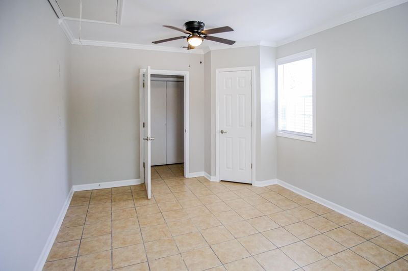 202 Gippy Dr, Summerville, SC 29486