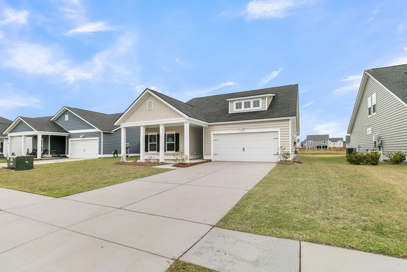 357 Garden Lily Ln, Summerville, SC 29485