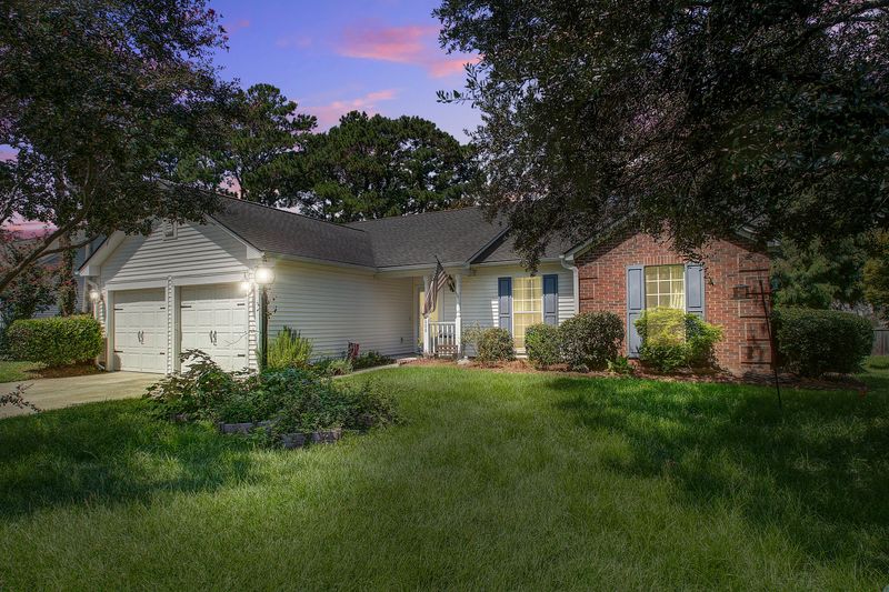 608 Julep Dr, Mount Pleasant, SC 29464
