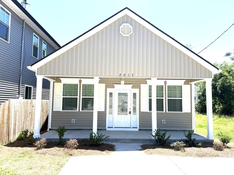 2017 Groveland Ave, North Charleston, SC 29405