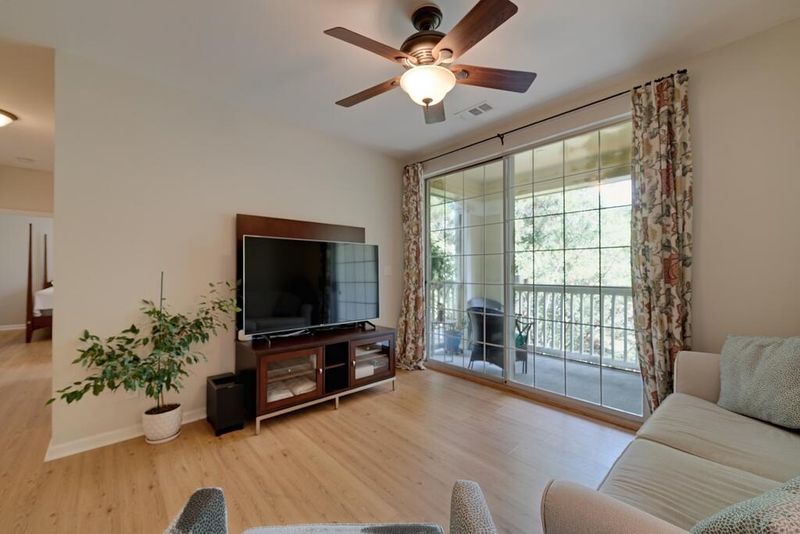 1600 Long Grove Dr #1126, Mount Pleasant, SC 29464