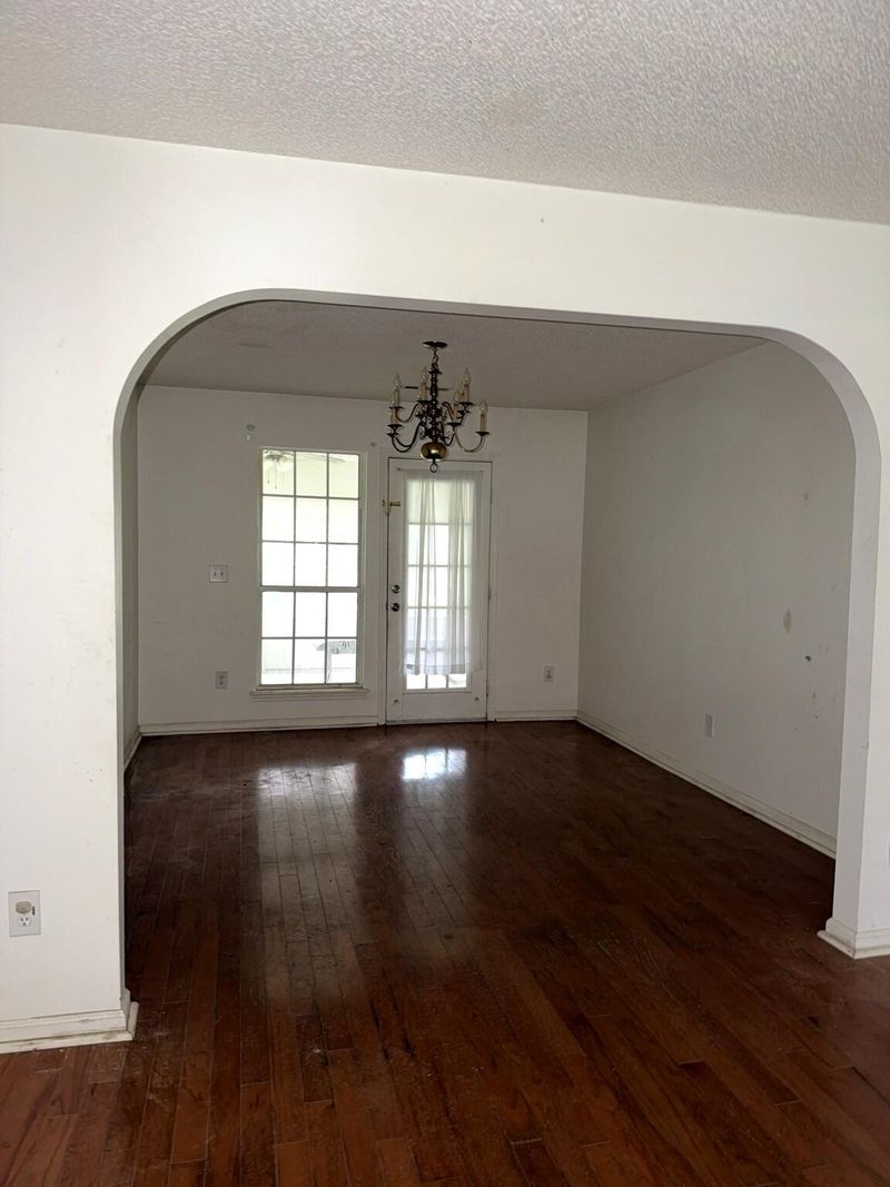 104 Bonneau Ct, Summerville, SC 29485