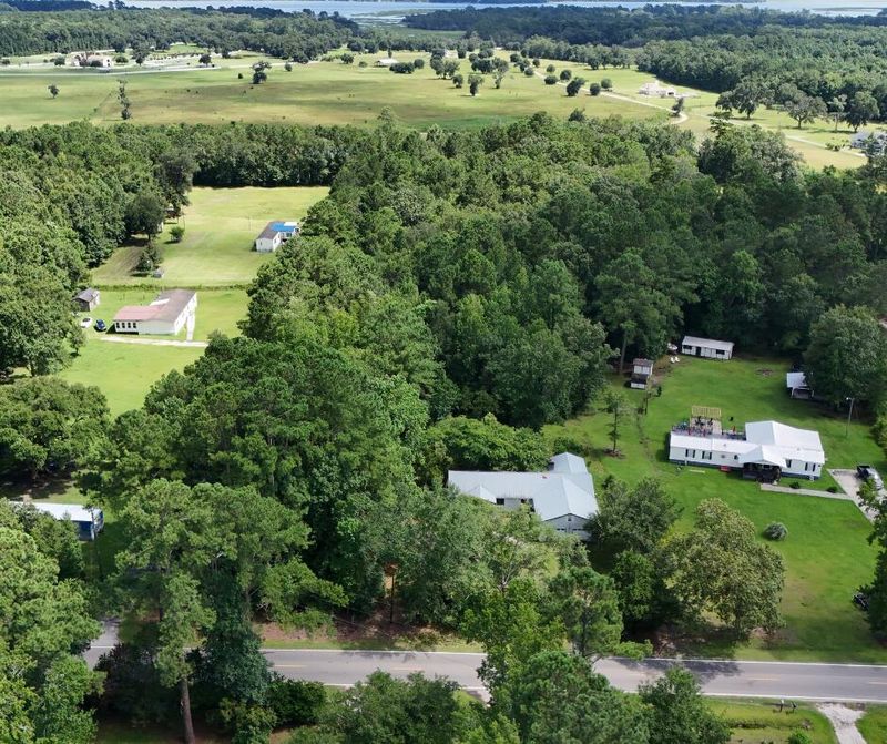 5077 Comments Rd, Hollywood, SC 29449