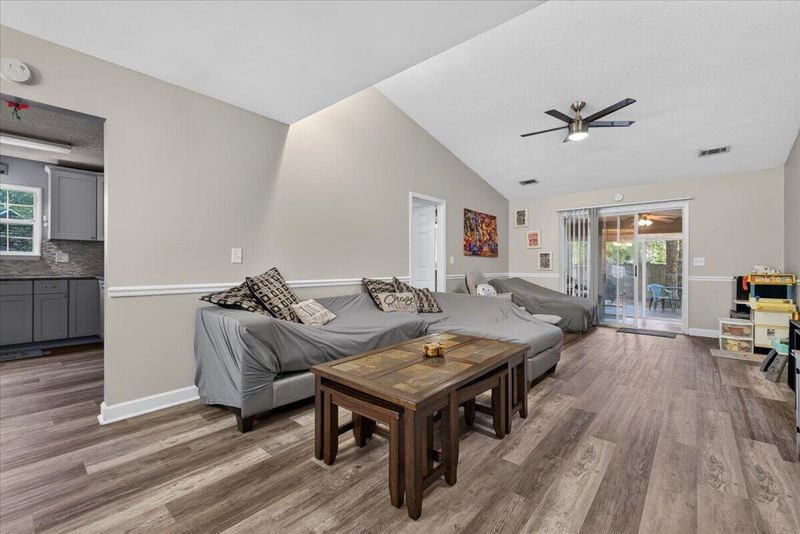 7934 Indica Ct, North Charleston, SC 29418