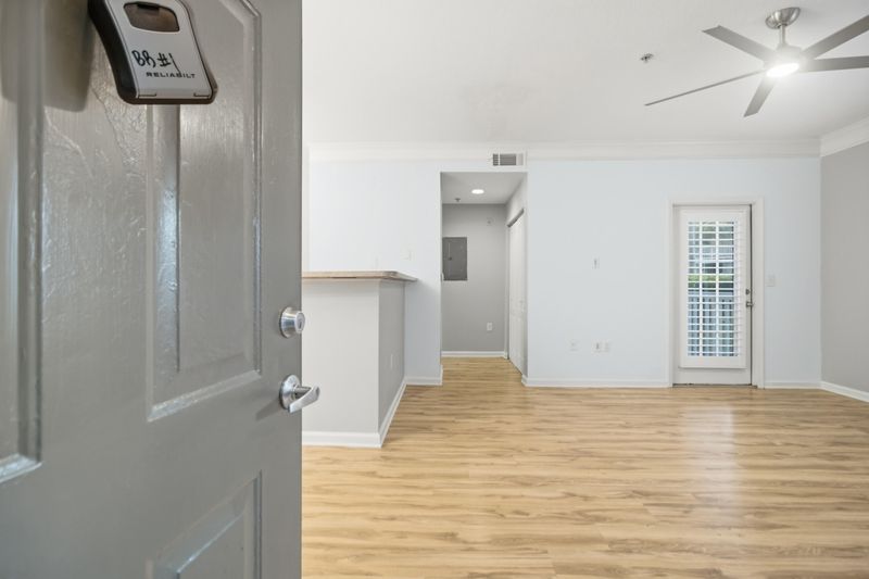 1300 Park West Blvd #218, Mount Pleasant, SC 29466