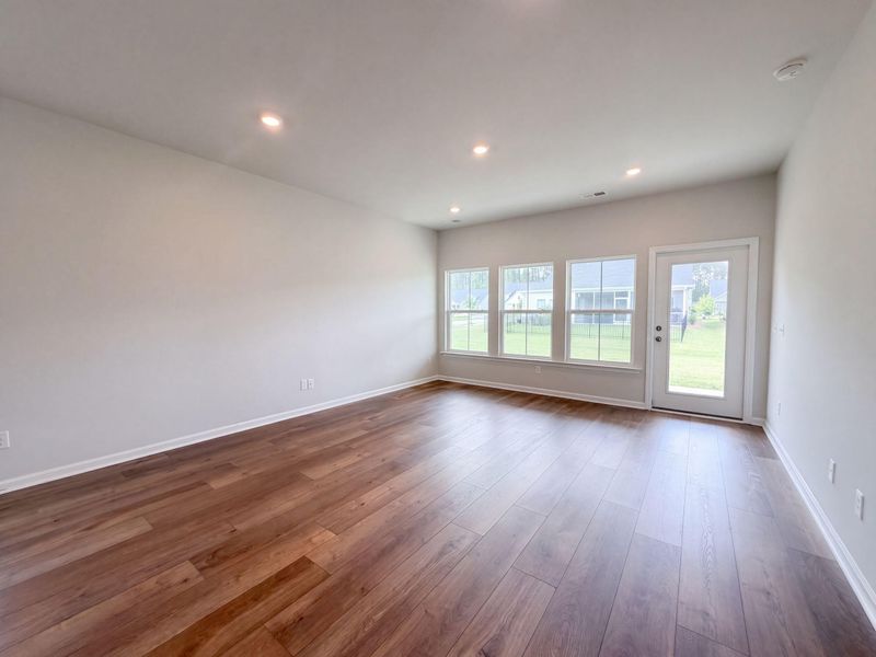 1127 Glorious Way, Summerville, SC 29485