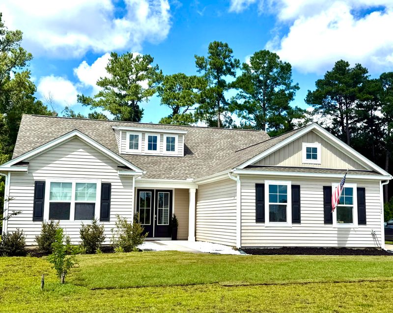1042 Wading Point Blvd, Huger, SC 29450