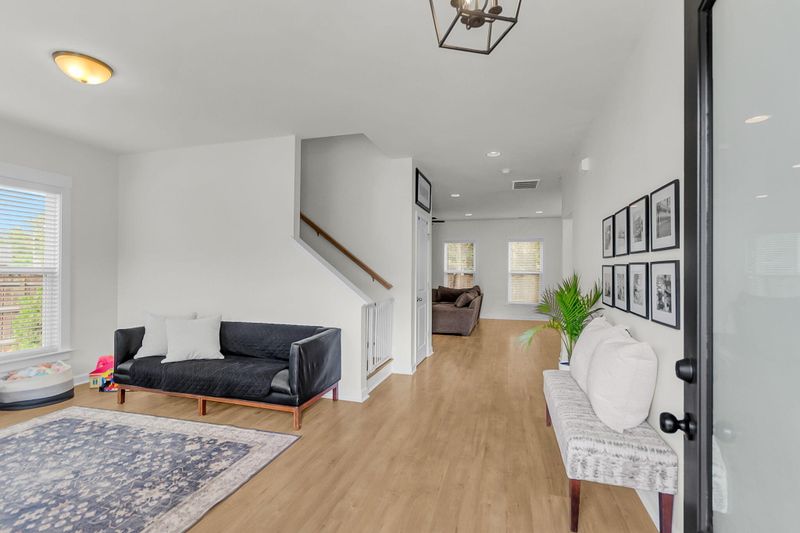 1560 Thoroughbred Blvd, Johns Island, SC 29455