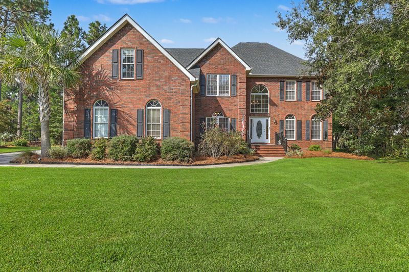105 Glen Eagles Dr, Summerville, SC 29483