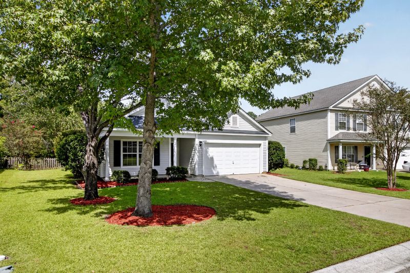 1048 Briar Rose Ln, Ladson, SC 29456