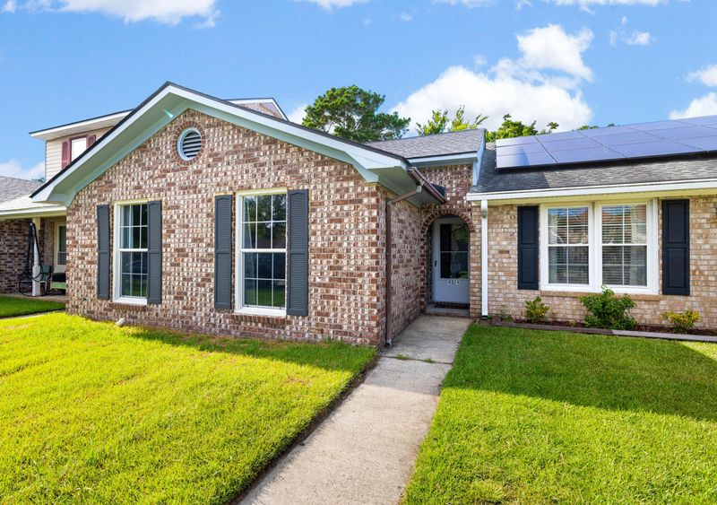 4324 Briarstone Ct, North Charleston, SC 29418