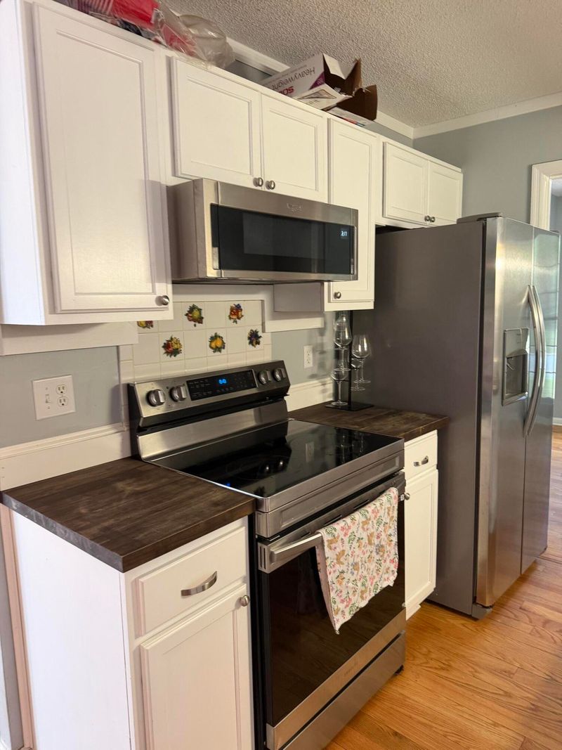 112 Tall Pines Rd, Ladson, SC 29456