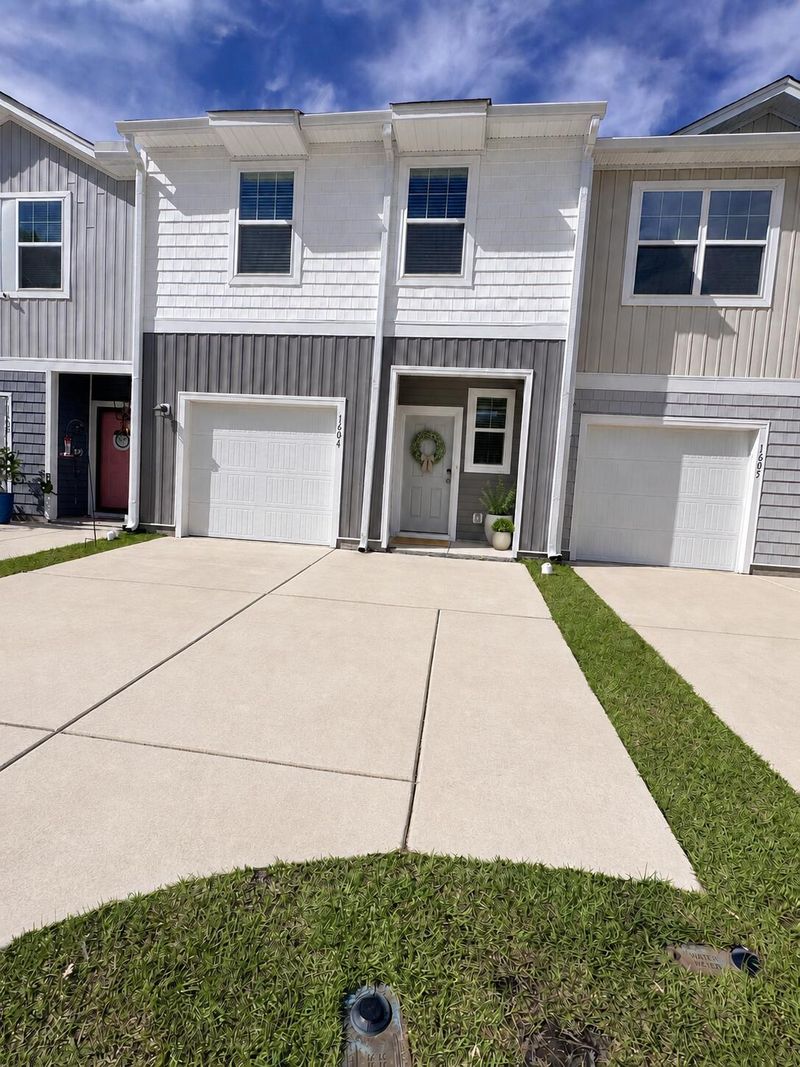 1604 Scarlett Maple St, Summerville, SC 29486