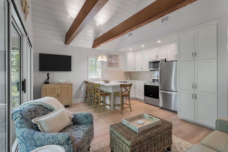 3577 Shipwatch Rd, Kiawah Island, SC 29455