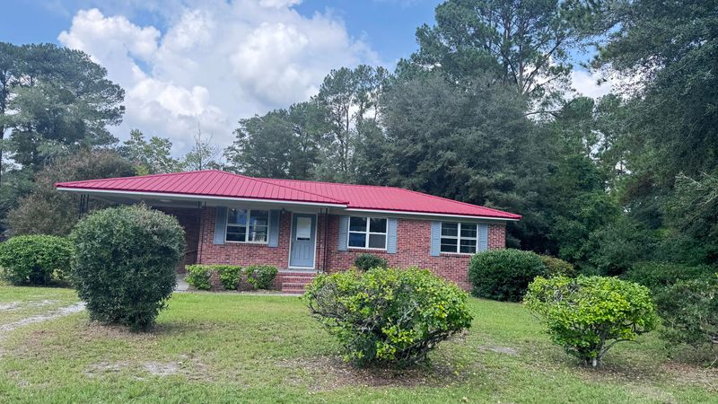 121 Franklin St, Walterboro, SC 29488