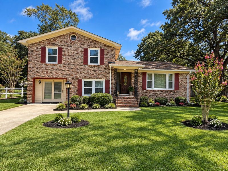 5306 Barwick Rd, North Charleston, SC 29418