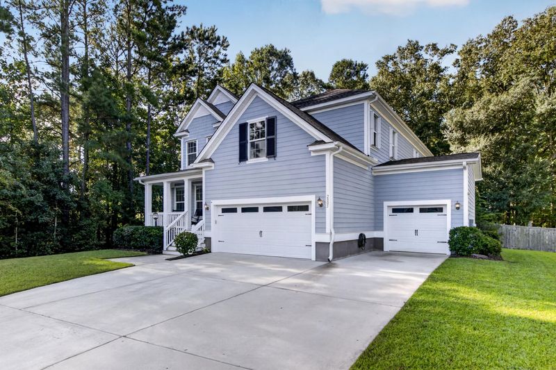 2805 Wagner Way, Mount Pleasant, SC 29466